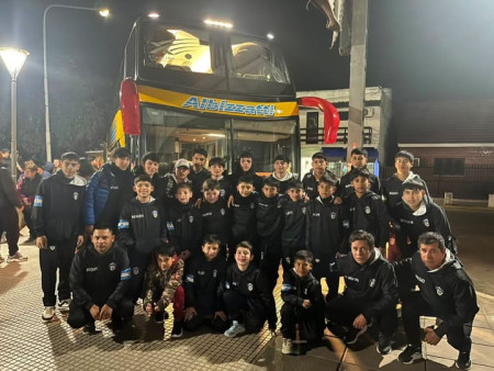 La Selección Santaluceña viajó rumbo al Torneo Las Águilas